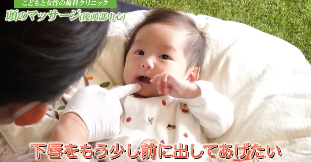 赤ちゃんセミナー（頭のマッサージ）